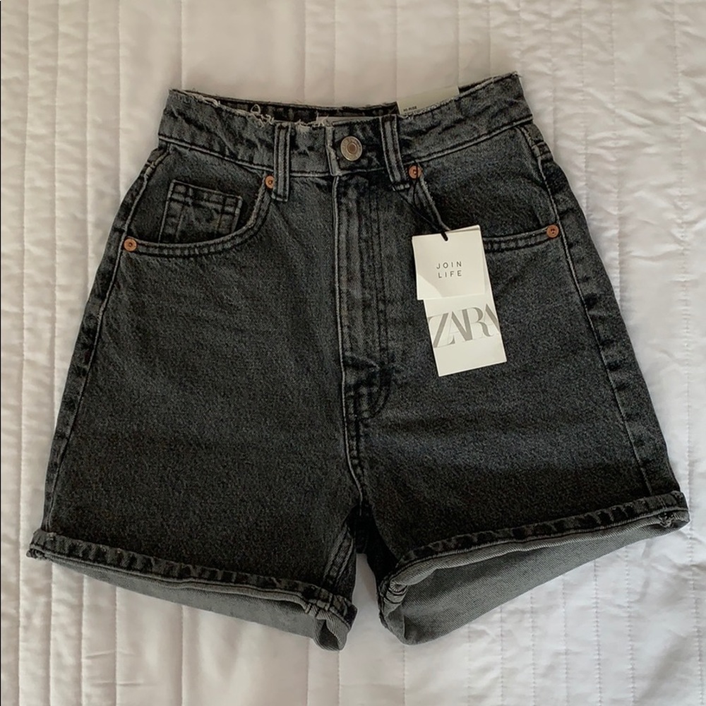 NWT Zara Mom fit shorts - Grey